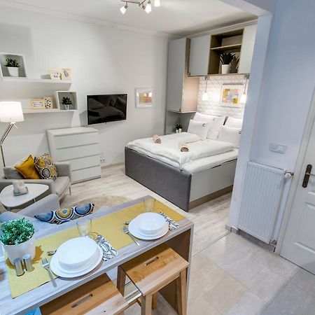 Riverside Deluxe Apartment Budapest Luaran gambar