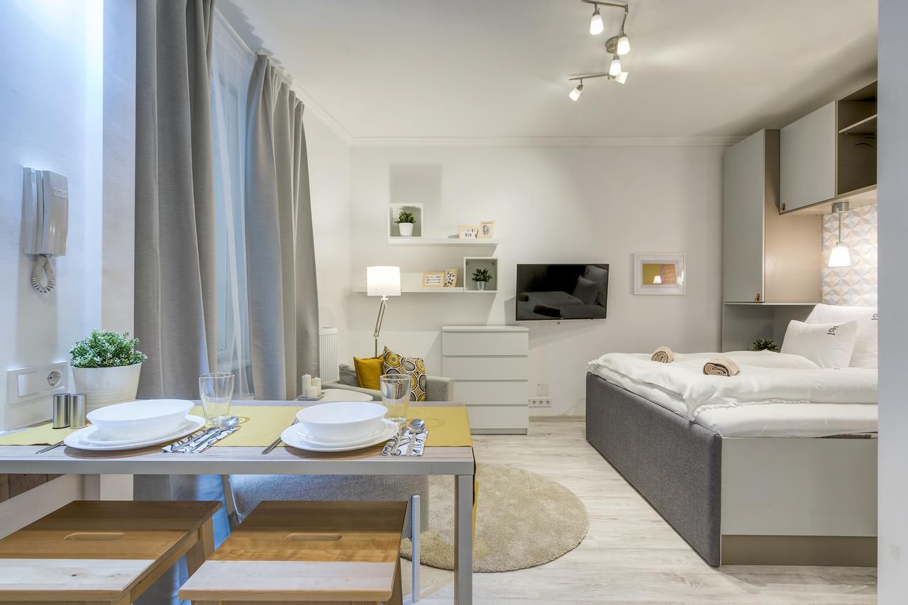 Riverside Deluxe Apartment Budapest Luaran gambar